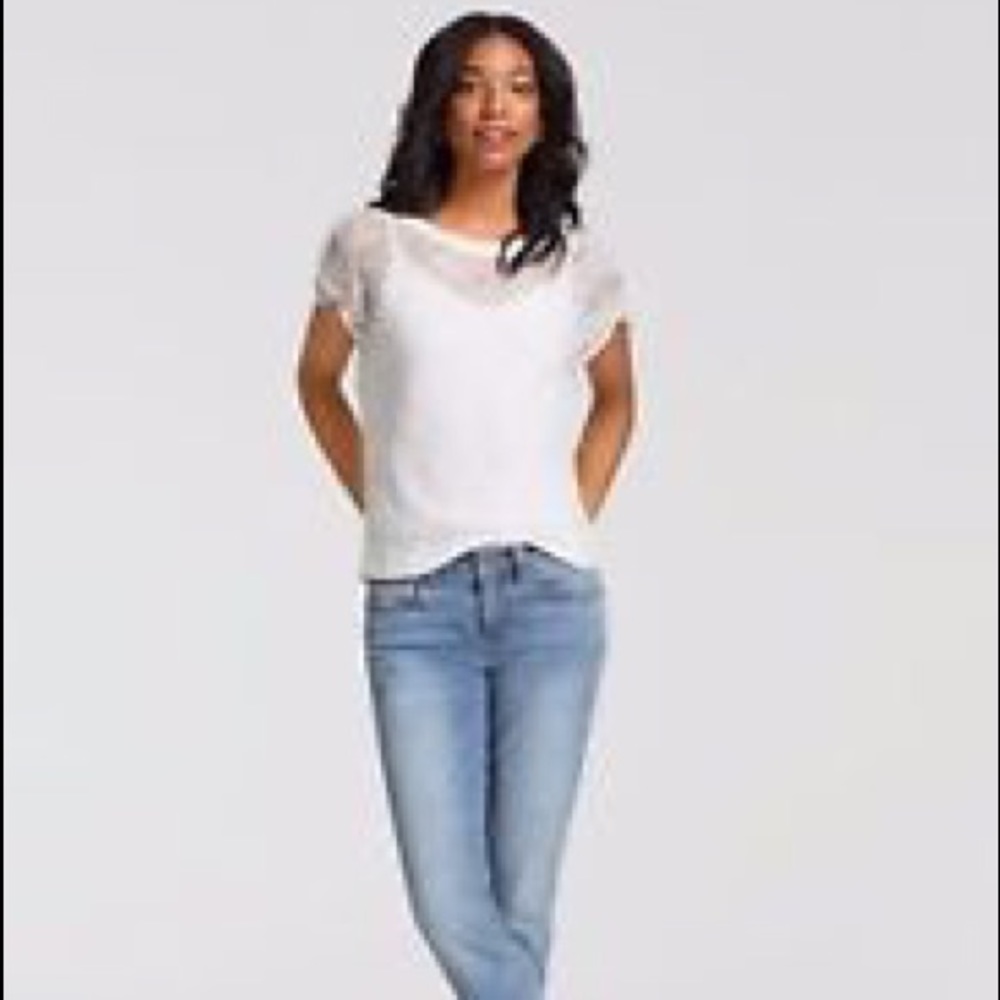 cabi Daisy Lace Top Style